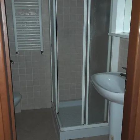 La Casa Degli Asinelli - Twa Bolonia