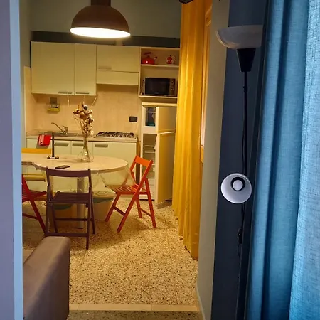 Apartament La Casa Degli Asinelli - Twa Bolonia